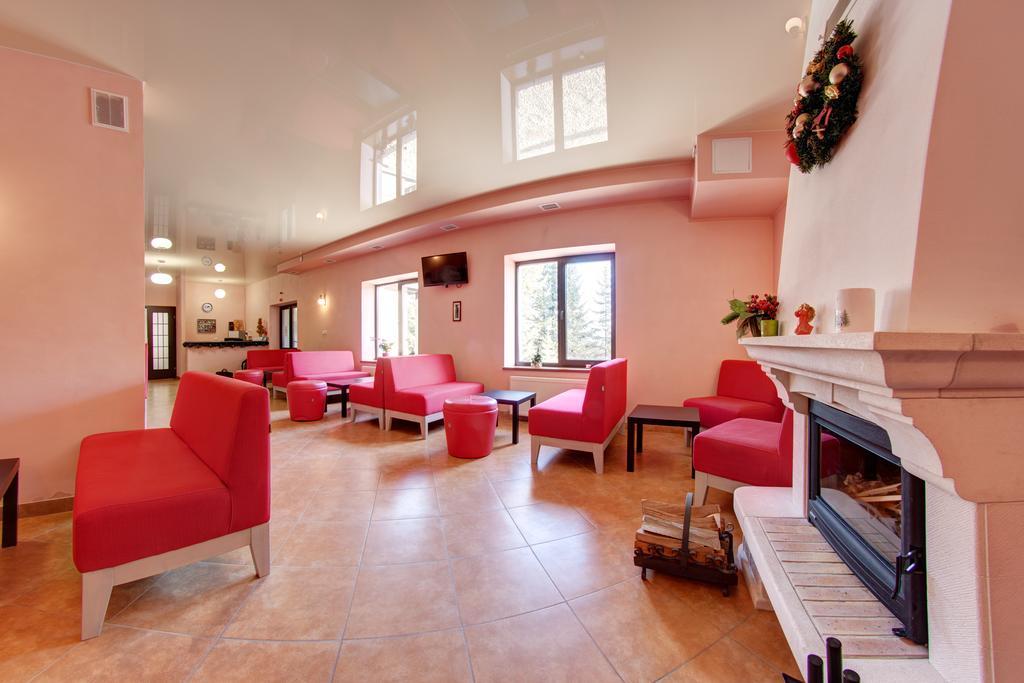 Skilandhouse Yablunytsia Dış mekan fotoğraf