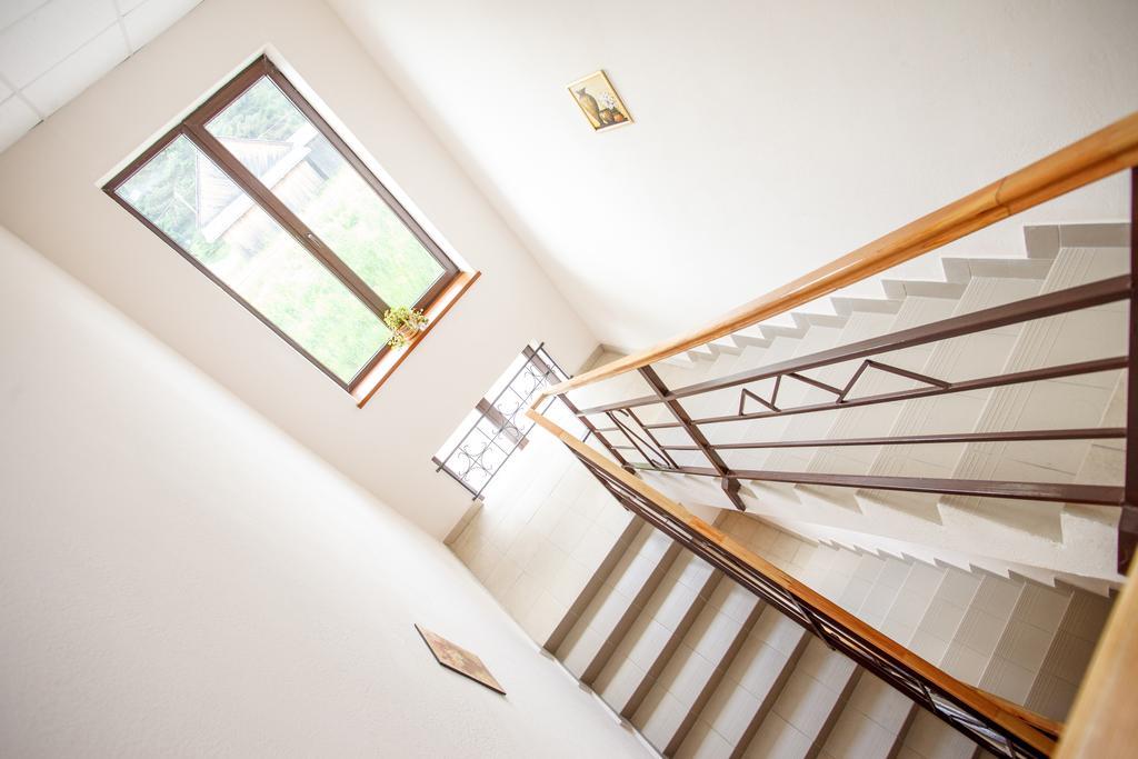 Skilandhouse Yablunytsia Dış mekan fotoğraf